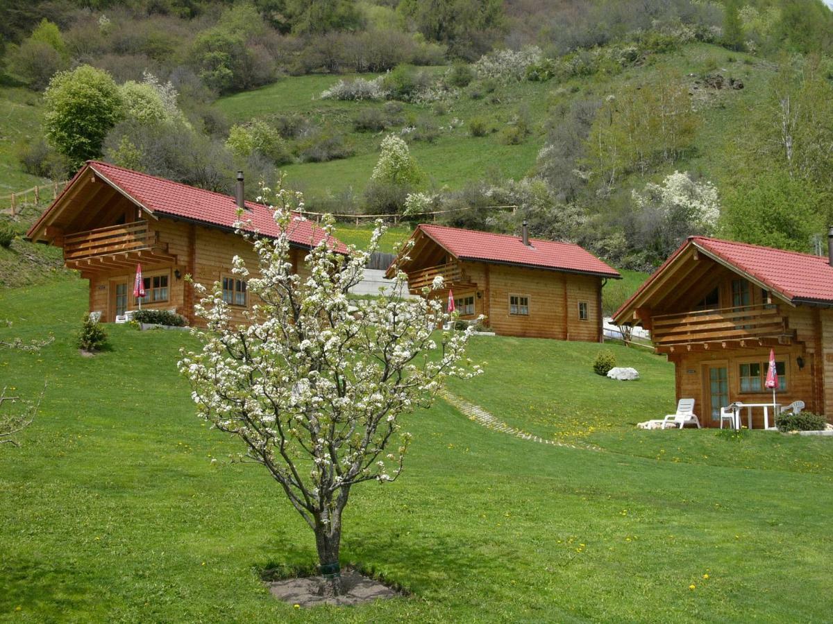 Chalets Trafoegl Mustair Exterior photo